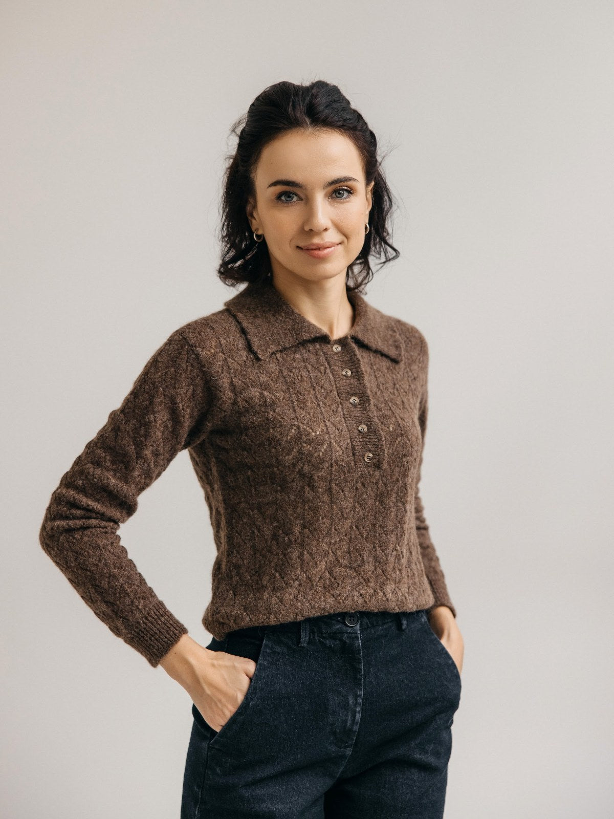 Pull Ima manches longues chocolat en baby alpaga, col polo boutonné